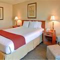 Отель Holiday Inn Express Las Vegas-Nellis