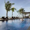 Отель Beachfront Suites Bali